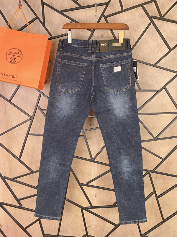 ブランドジーンズ側面デザイン